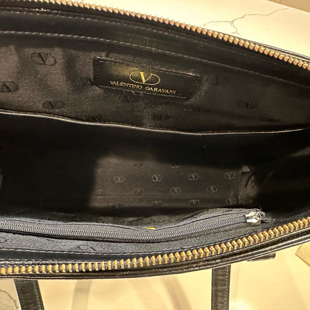 Valentino Garavani Purse with Dust Bag - Picture 7 of 16